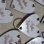 Chaveiros personalizados em MDF branco photo review